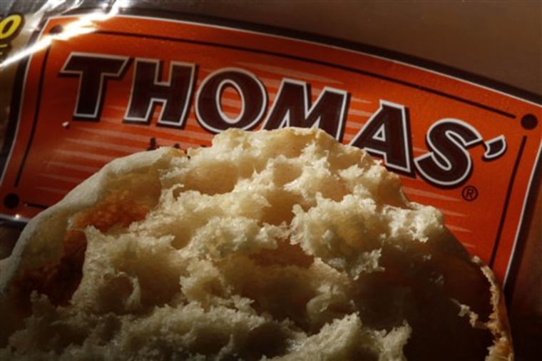An executive at Thomas' English Muffins said to be among a handful of people who knows the secrets behind the product's signature "nooks and crannies" has appealed a court order blocking him from taking a job with rival Hostess. 
